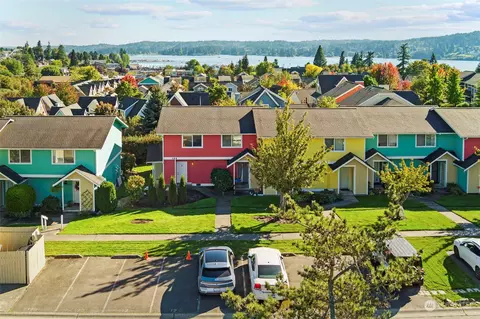 123 Myreboe St NE #11-A, Poulsbo, WA 98370