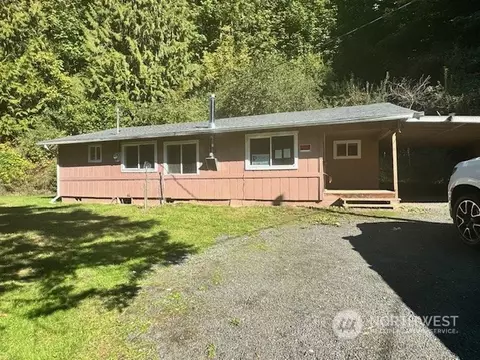 290 Clark Creek Rd, Longview, WA 98632