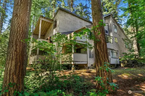145 S 329th Pl #D, Federal Way, WA 98003