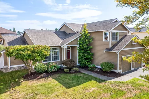 2935 Highpoint St, Enumclaw, WA 98022