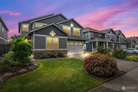 6222 121st Street Ct E, Puyallup, WA 98373