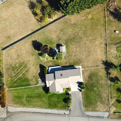 View/Area - 21 Cathy Ct, Sequim, WA 98382 photo 5 of 6