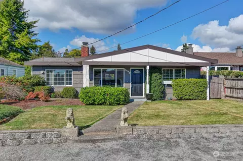 1240 SW 150th St, Burien, WA 98166