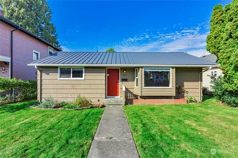 2206 Rainier Ave, Everett, WA 98201