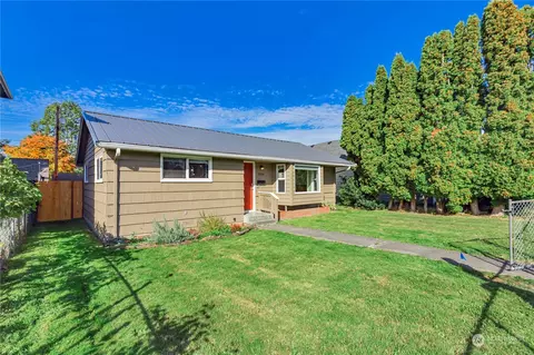 2206 Rainier Ave, Everett, WA 98201 photo 2