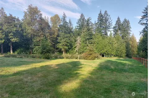 13410 242nd Ave NE, Woodinville, WA 98077