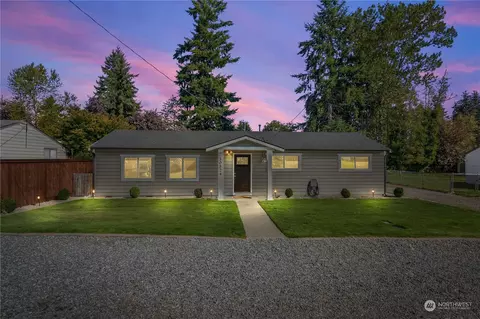 30524 6th Ave SW, Federal Way, WA 98023