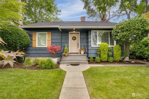 4605 N 30th St, Tacoma, WA 98407
