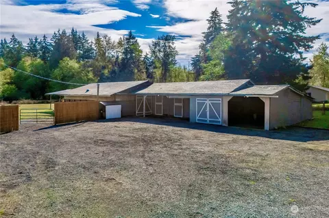 Exterior - 30907 8th Ave E, Roy, WA 98580 photo 4 of 13