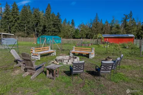 Exterior - 30907 8th Ave E, Roy, WA 98580 photo 7 of 13