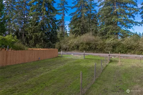 Exterior - 30907 8th Ave E, Roy, WA 98580 photo 13 of 13