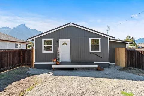 615 Givens Ave, Darrington, WA 98241