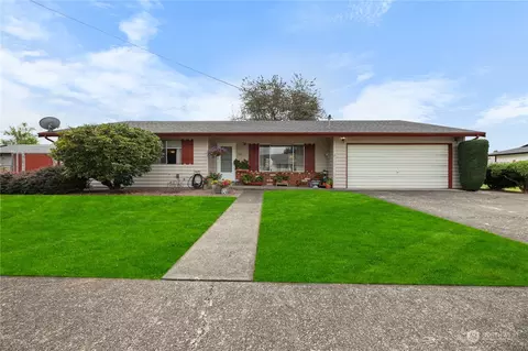 145 E Wheeler St, Buckley, WA 98321