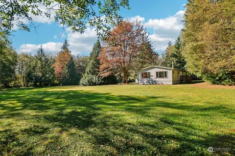 7916 158th St NE, Arlington, WA 98223