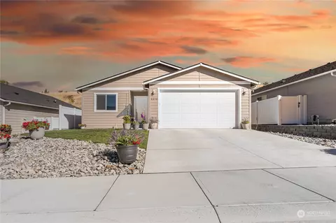 2273 SE Sagebrooke Rd, East Wenatchee, WA 98802