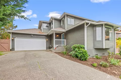 6913 69th Pl NE, Marysville, WA 98270