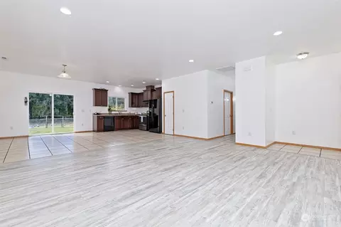 690 E Stadium Beach Rd W, Grapeview, WA 98546 photo 19