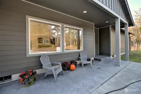 690 E Stadium Beach Rd W, Grapeview, WA 98546 photo 6