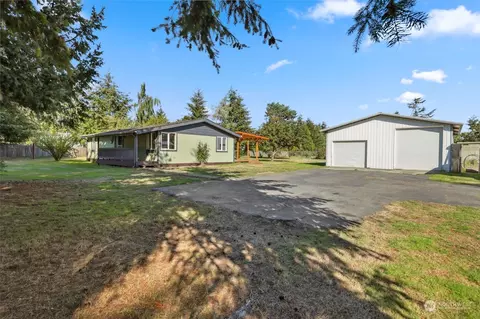 19136 Guava St SW, Rochester, WA 98579