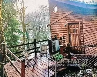 21705 Wits End Pl, Index, WA 98251