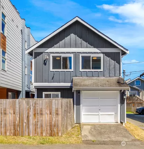 9039 17th Ave SW, Seattle, WA 98106