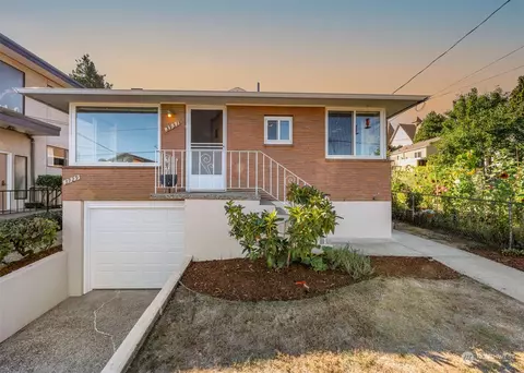 3929 Woodland Park Ave N, Seattle, WA 98103