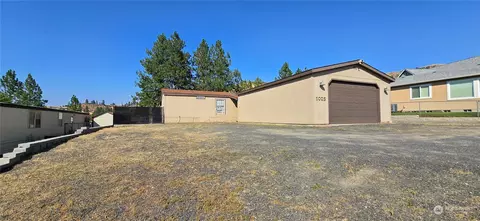 1003 Seven Bays Rd, Seven Bays, WA 99122