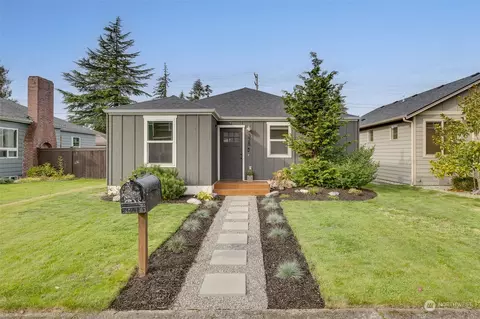 328 S French Ave, Arlington, WA 98223