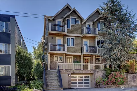 211 Boston St #A, Seattle, WA 98109