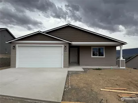 845 N Macaw Ave, East Wenatchee, WA 98802