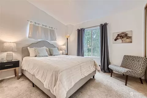 10830 E Riverside Dr #B301, Bothell, WA 98011 photo 7