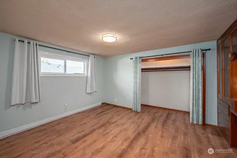 Bedroom - 26 Crest Dr, Ephrata, WA 98823 photo 3 of 3