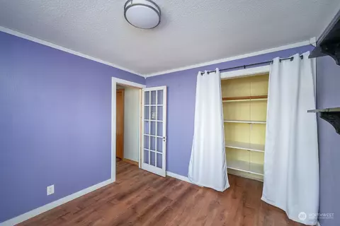 Bedroom - 26 Crest Dr, Ephrata, WA 98823 photo 2 of 3
