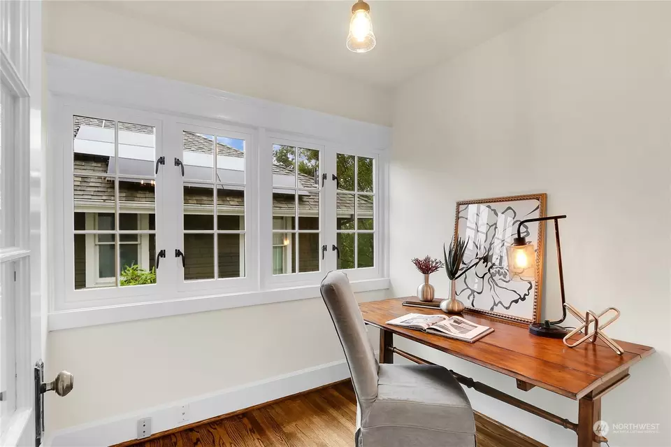 Other - 2507 10th Ave W, Seattle, WA 98119 photo 4 of 8