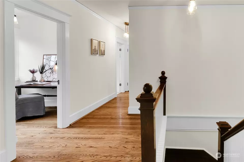 Entry Way - 2507 10th Ave W, Seattle, WA 98119 photo 3 of 3