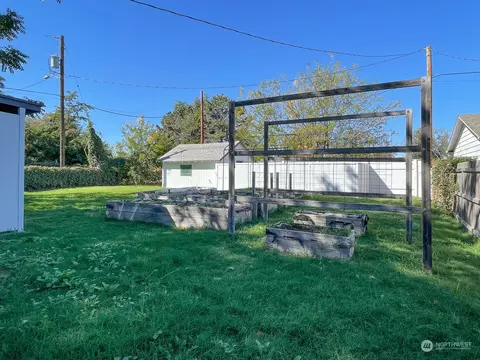 401 E Pine St, Walla Walla, WA 99362 photo 25