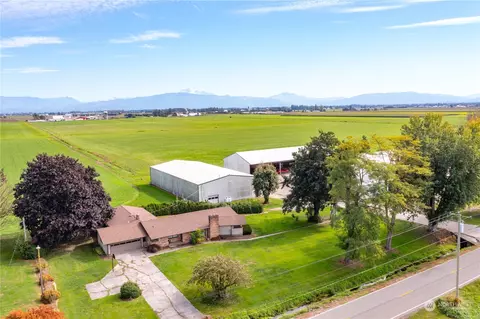 9604 Jackman Rd, Lynden, WA 98264