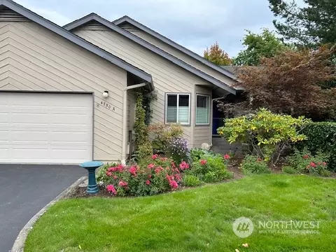 4750 Village Ln, Bellingham, WA 98226