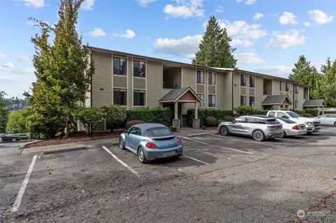 11801 100th Ave NE #A301, Kirkland, WA 98034