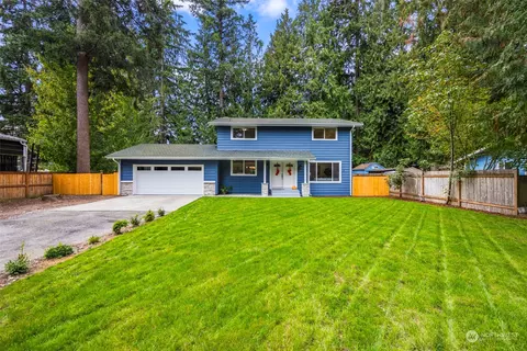 10604 39th Dr NE, Marysville, WA 98271