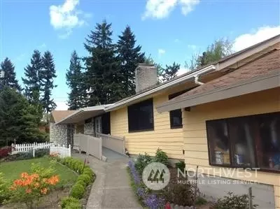 Undisclosed, Des Moines, WA 98198