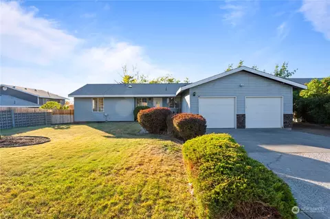 2150 S Crestmont Dr, Moses Lake, WA 98837