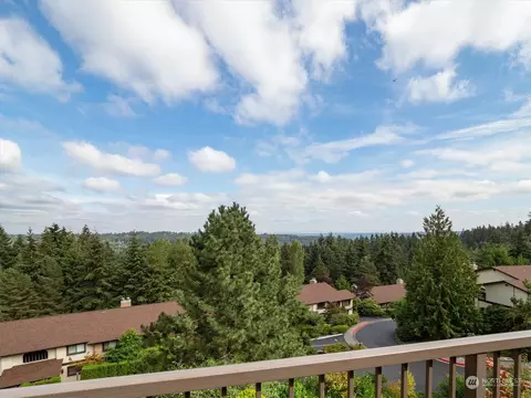 1702 NE 179th #303, Shoreline, WA 98155