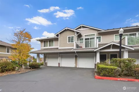 21230 40th Way S #B, Seatac, WA 98198