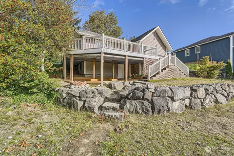 7701 8th Ave SW, Seattle, WA 98106