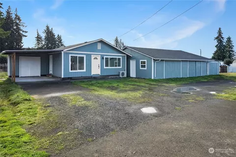 901 E Main St, Elma, WA 98541