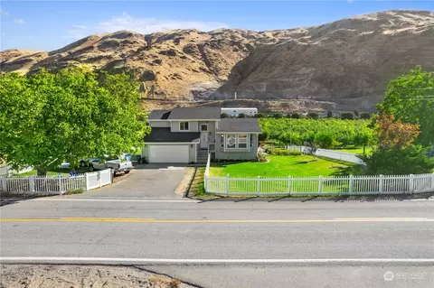 4790 NW Cascade, East Wenatchee, WA 98802