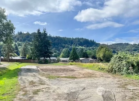 4031 Ocean Beach Hwy, Longview, WA 98632