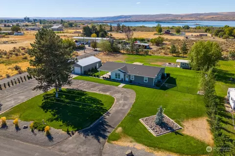 36846 Road J NE, Coulee City, WA 99115