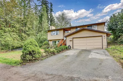 13179 Fir Ave NW, Poulsbo, WA 98370